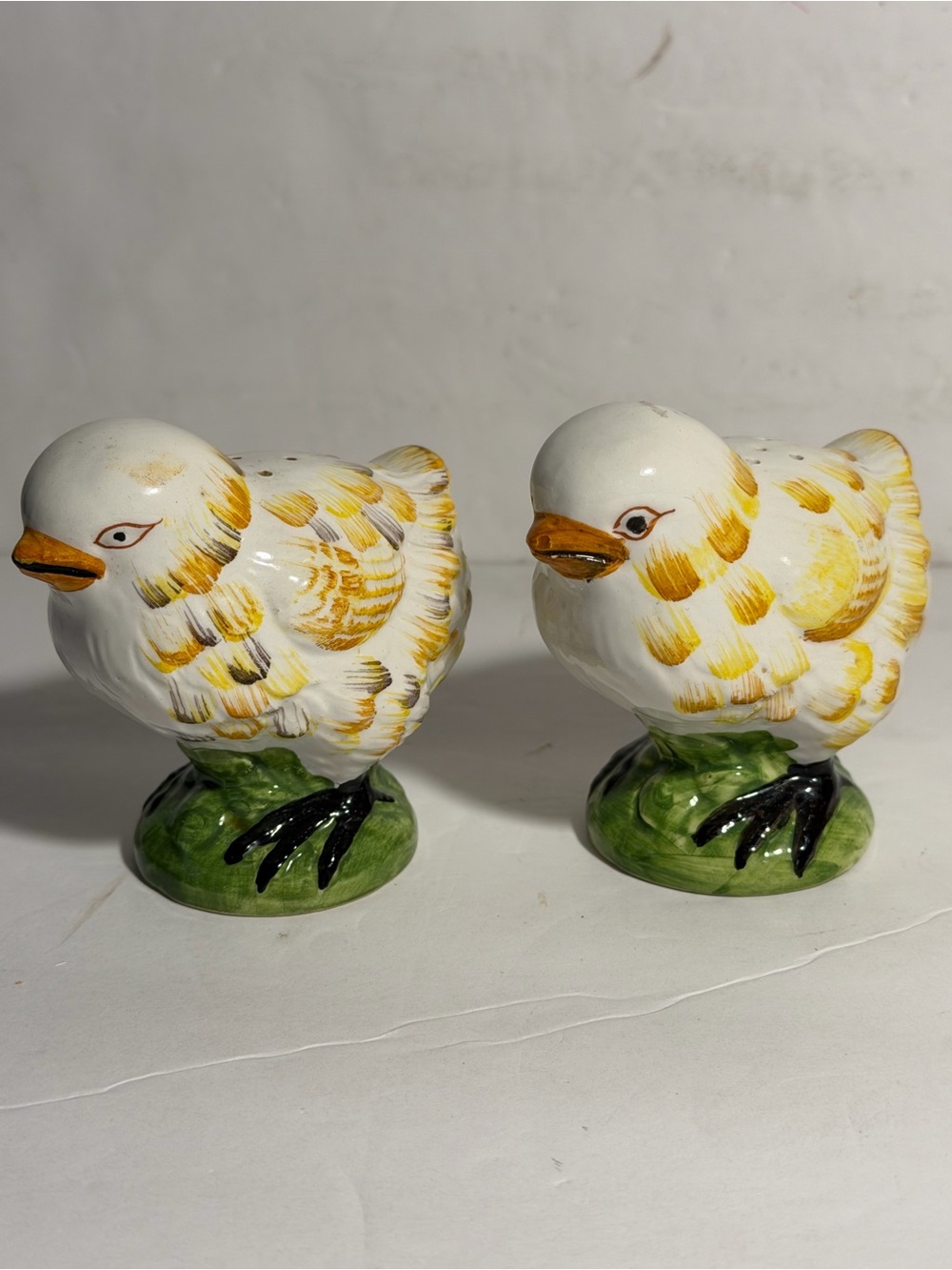 hand painted chick salt and pepper shakers made In Italy